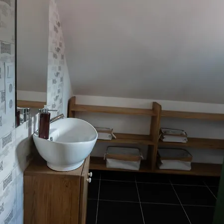 公寓 Valyog Vendeghaz *