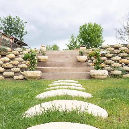 公寓 Valyog Vendeghaz *