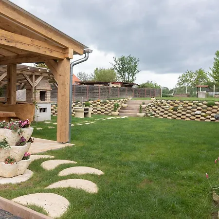 Valyog Vendeghaz Apartmán Balatonendréd